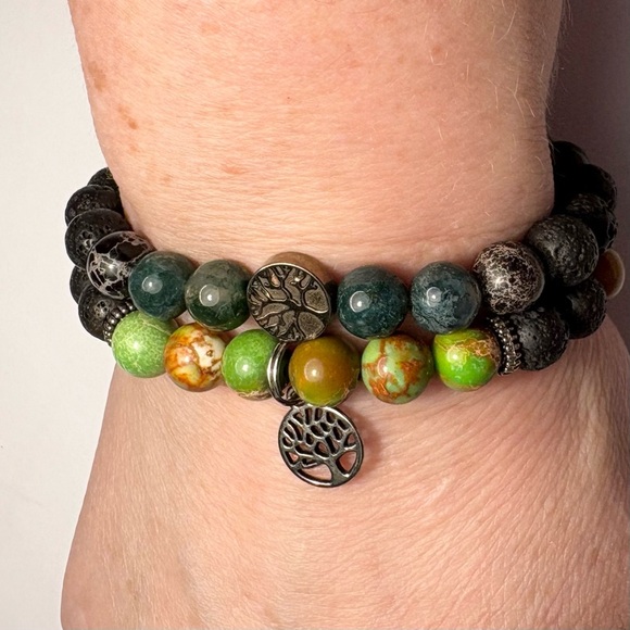 Elegant Beaded Bracelet Set with Tree Charms, great to share with a friend! - Picture 2 of 7